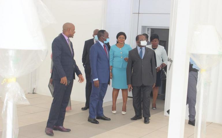 Le MINCOMMERCE visits Africa Business Center